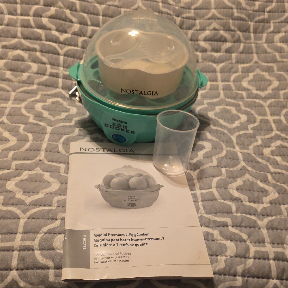 Nostalgia Teal Egg Cooker